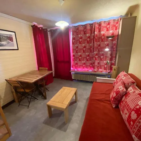 Confortable A Avec Balcon Expose Sud Est - Fr-1-449-187 Tignes